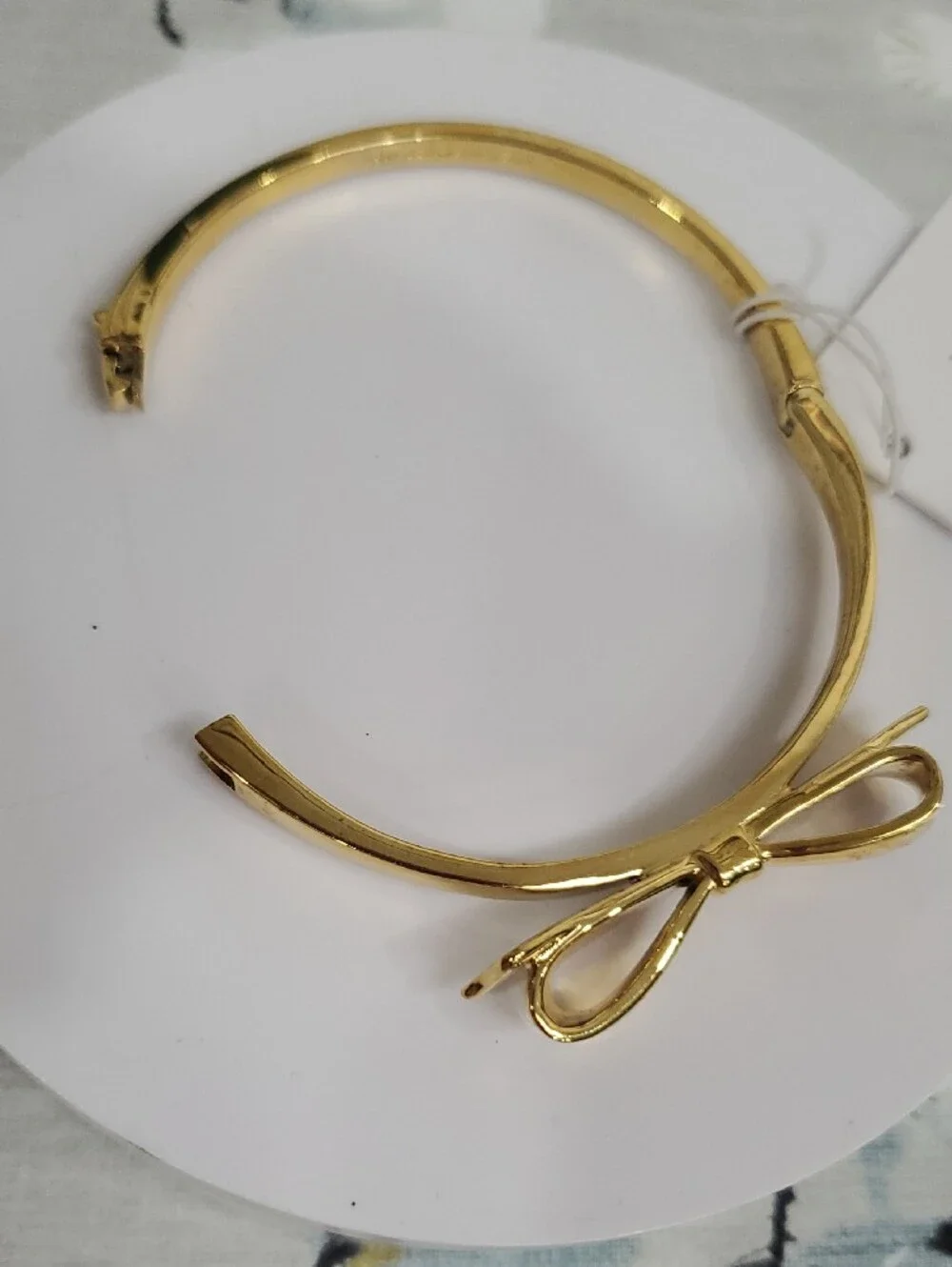 NWT Kate Spade New York Love Notes Bow Bangle Bracelet.💛 - Picture 5 of 9